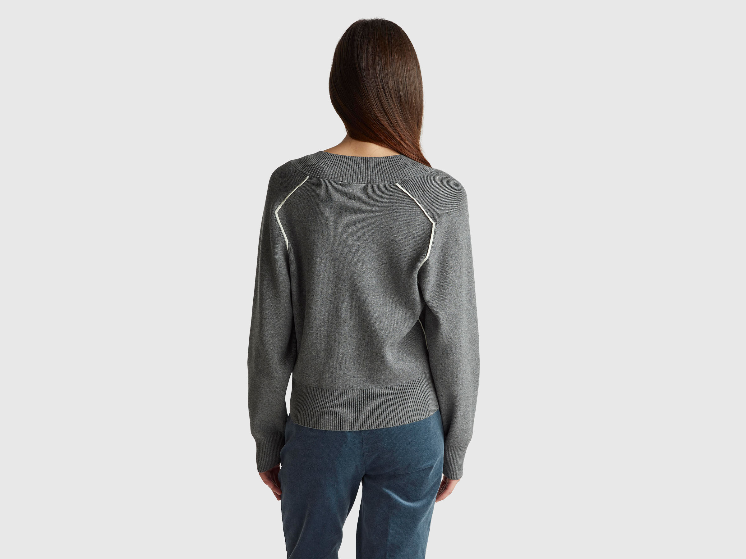 V NECK SWEATER L/S Mujer image number 2